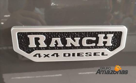 FIAT TORO 2.2 TURBO DIESEL RANCH 4WD AT9 FIAT TORO 2.2 TURBO DIESEL RANCH 4WD AT9